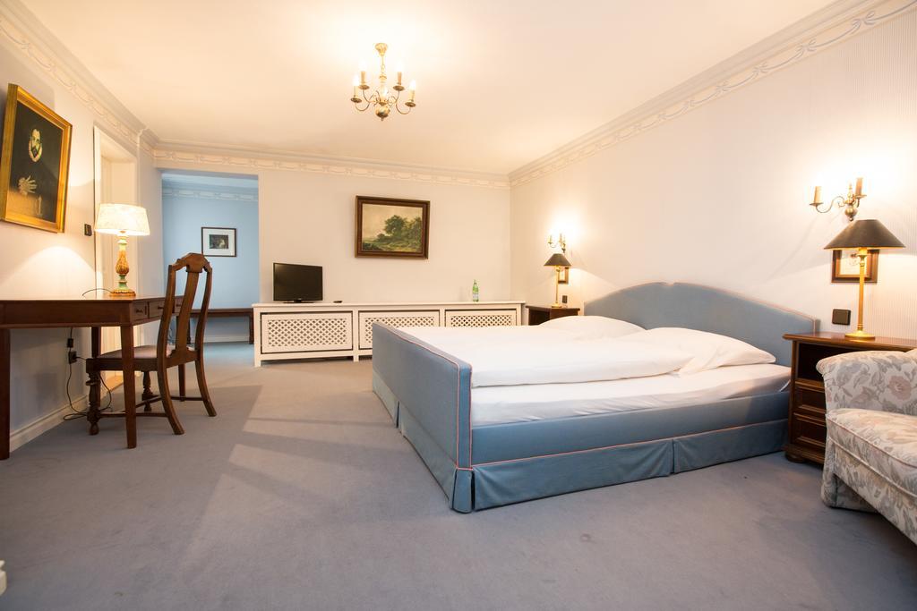 Schoekel'S Hotel Und Restaurant Elze Luaran gambar